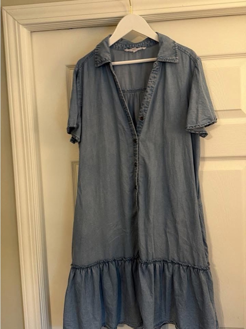 Light Blue Short-Sleeve Chambray Midi Dress
